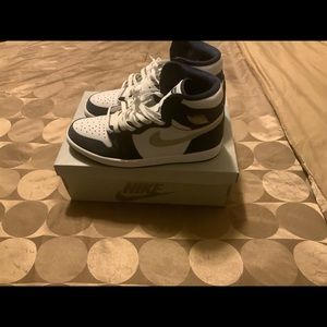 Jordan 1 midnight navy size 11